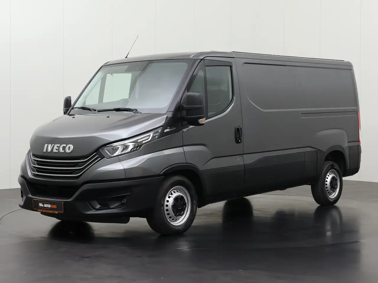 Iveco Daily 2022 — фото 7