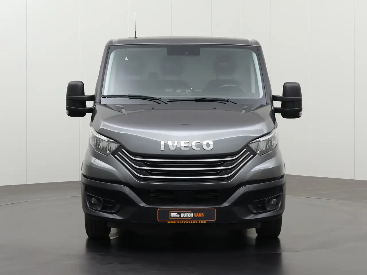 Iveco Daily 2022 — фото 10
