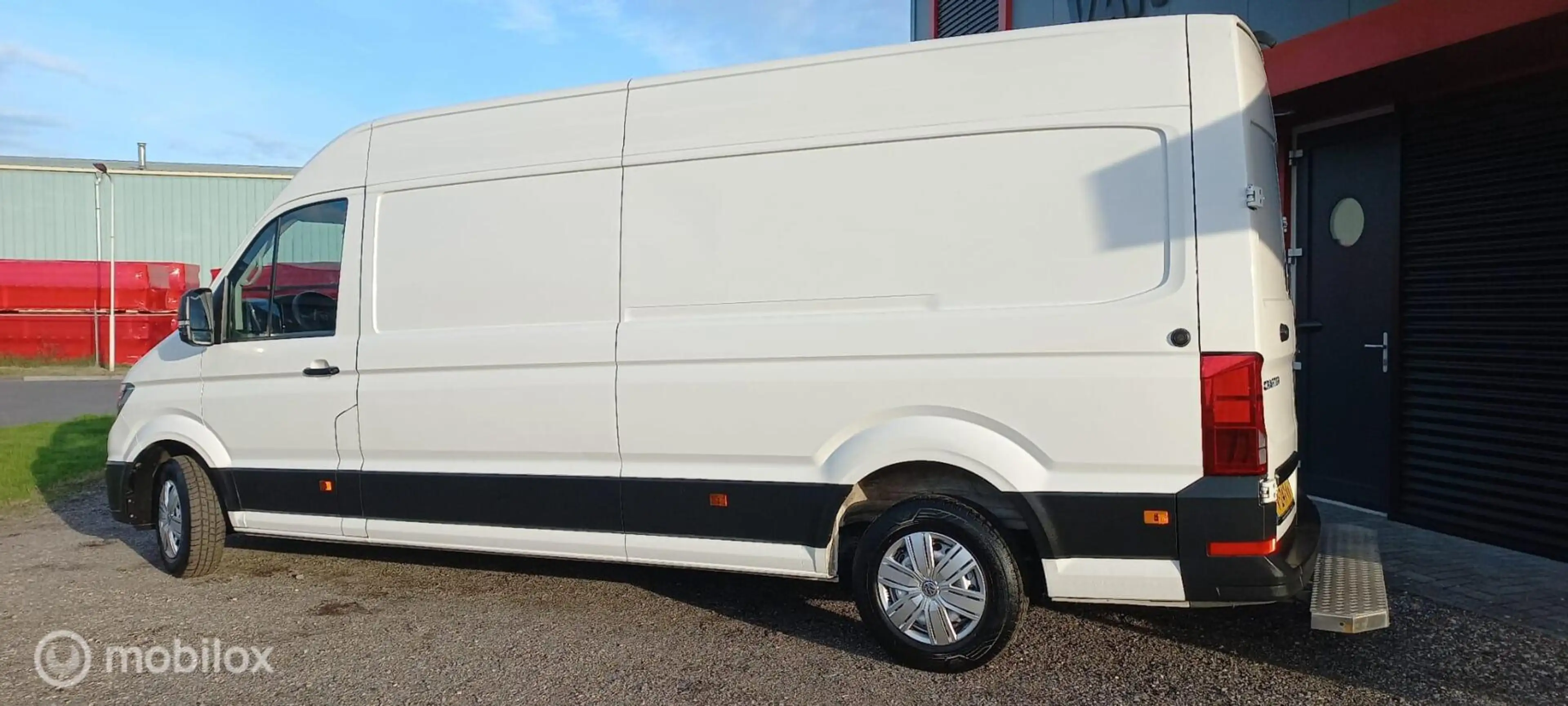 Volkswagen Crafter Bestel 35 2.0 TDI L4H3 — photo 3