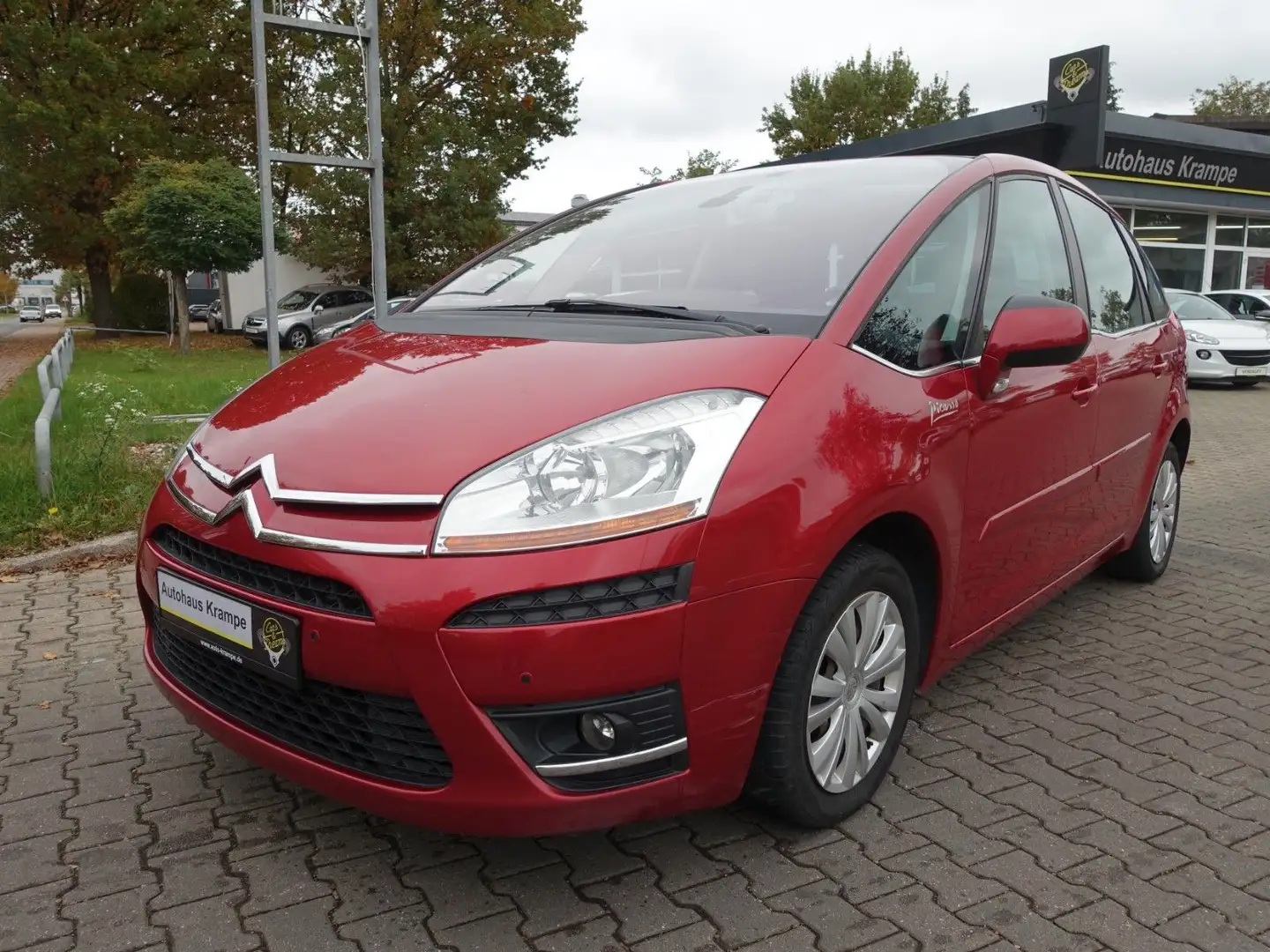Citroen C4 Picasso Tendance Klima SHZ PDC Rot - 1