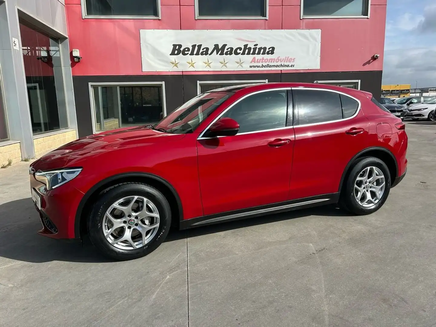 Alfa Romeo Stelvio 2.2 Diésel 132kW (180CV) Executive RWD Jaune - 2