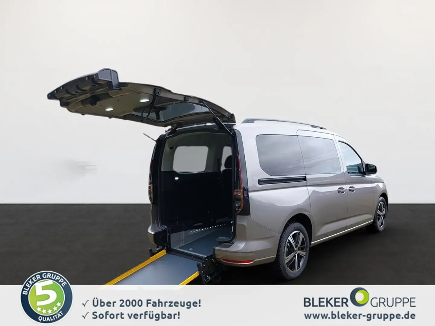 Volkswagen Caddy Maxi Life 1.5 TSI DSG Rollstuhlumbau Beige - 1