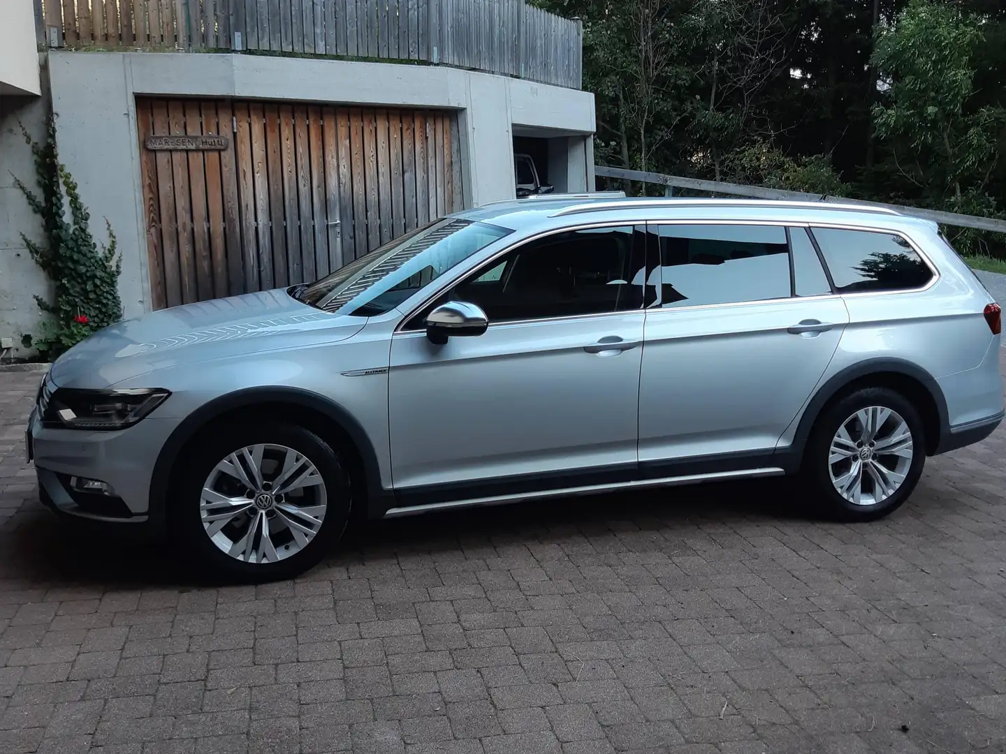 Volkswagen Passat Alltrack Passat Alltrack BMT 2,0 TDI SCR 4Motion DSG Silber - 2