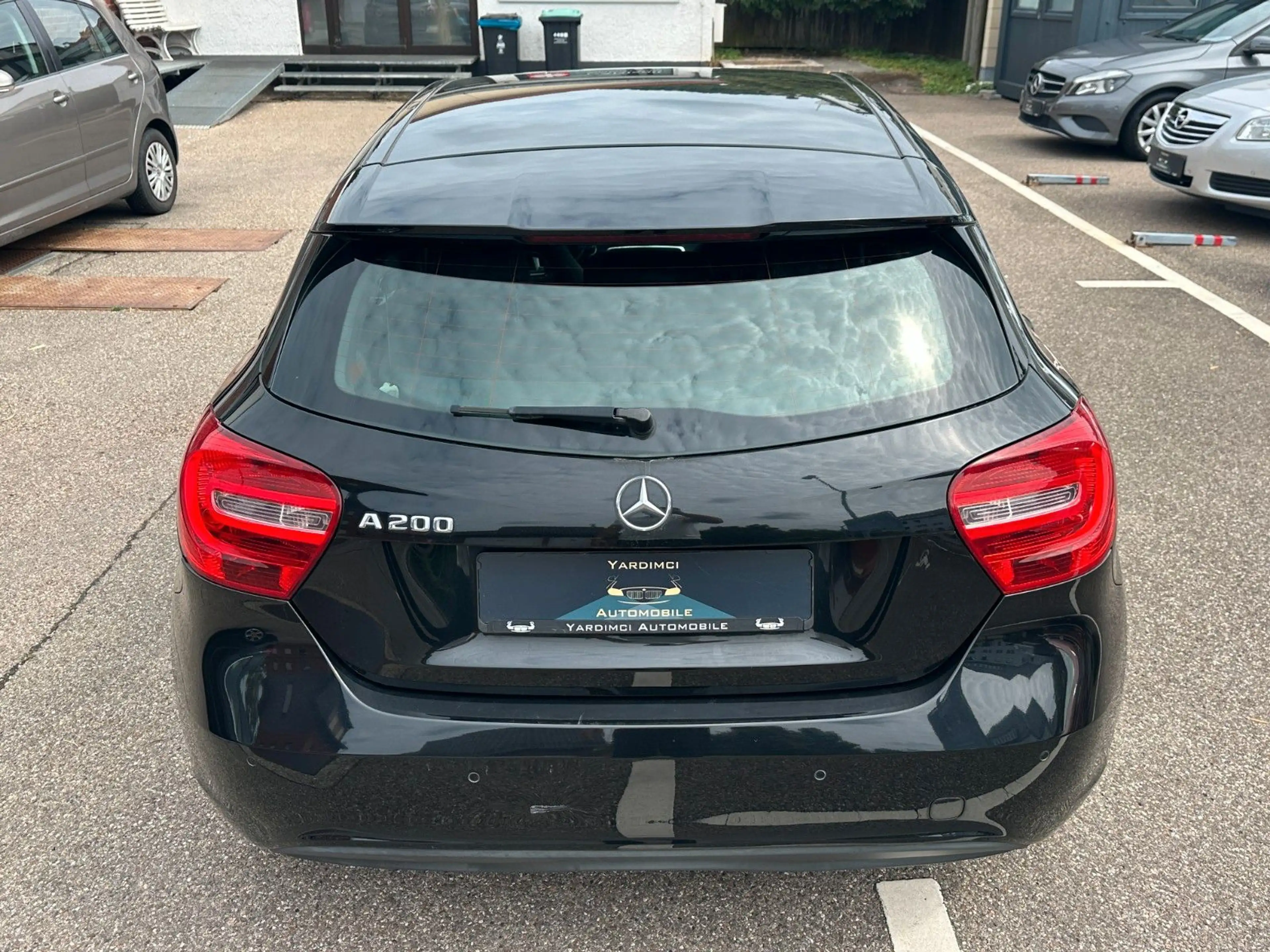Mercedes-Benz A 200 BlueEfficiency Style*AHK*NAVI*PDC*SHZ* — photo 5