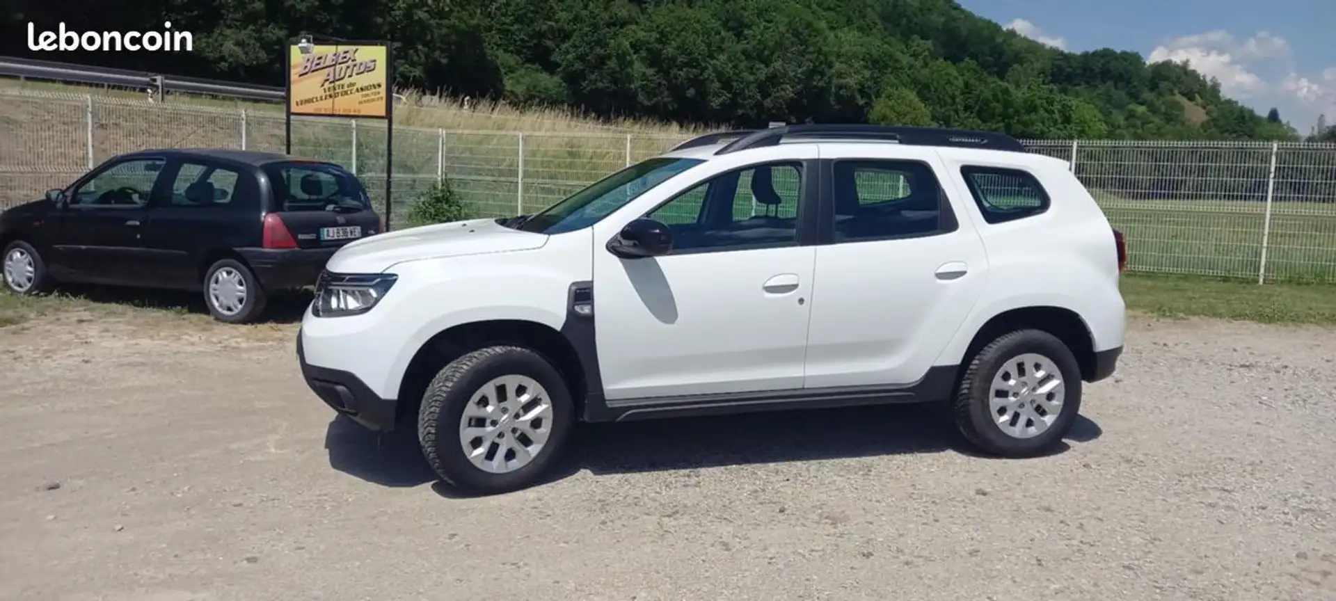 Dacia Duster 4X4 115 CV 1ere MAIN (belex auto A YOLET) Blanc - 1