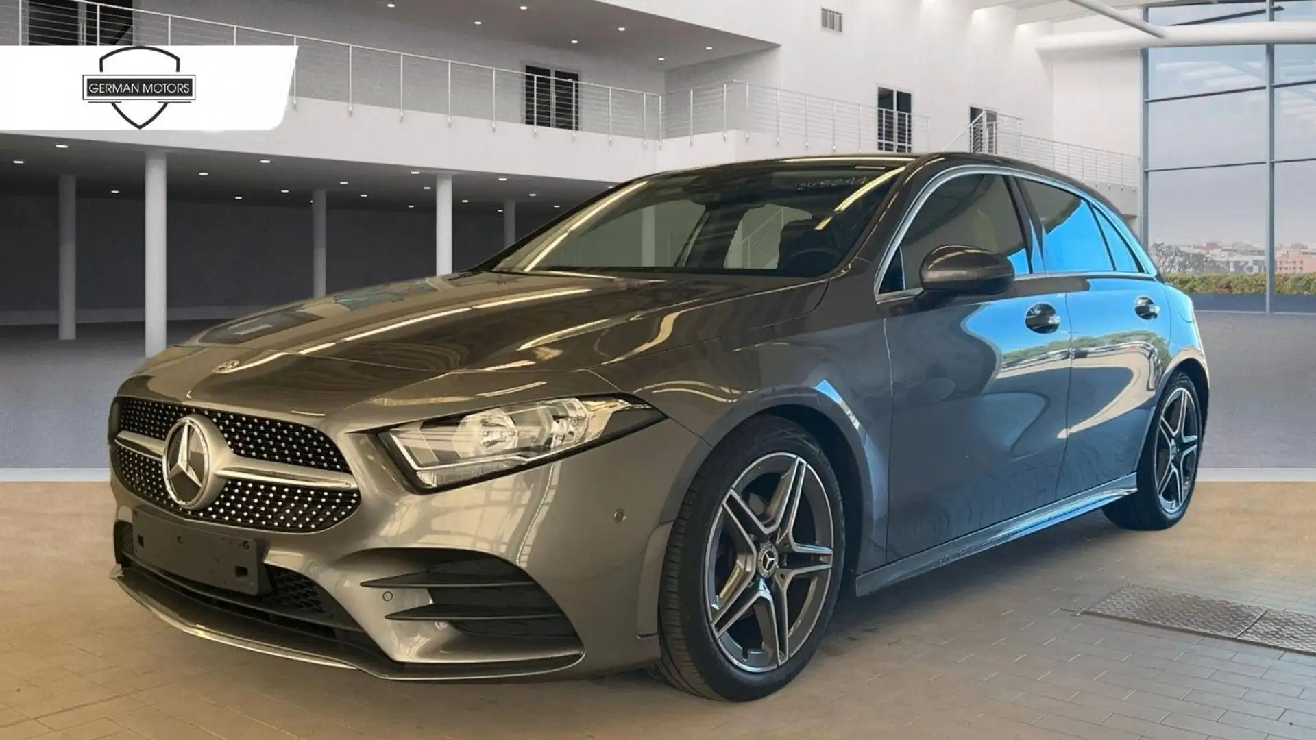 Mercedes-Benz A 180 AMG-LINE *KAMERA|APPLE CP|WIDESCREEN* Grau - 1