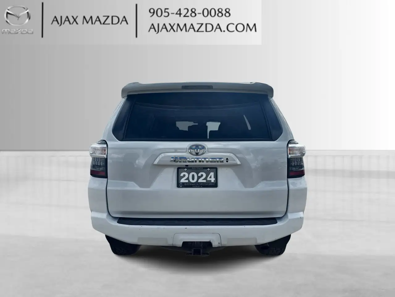 Toyota 4-Runner снимка Toyota 4-Runner