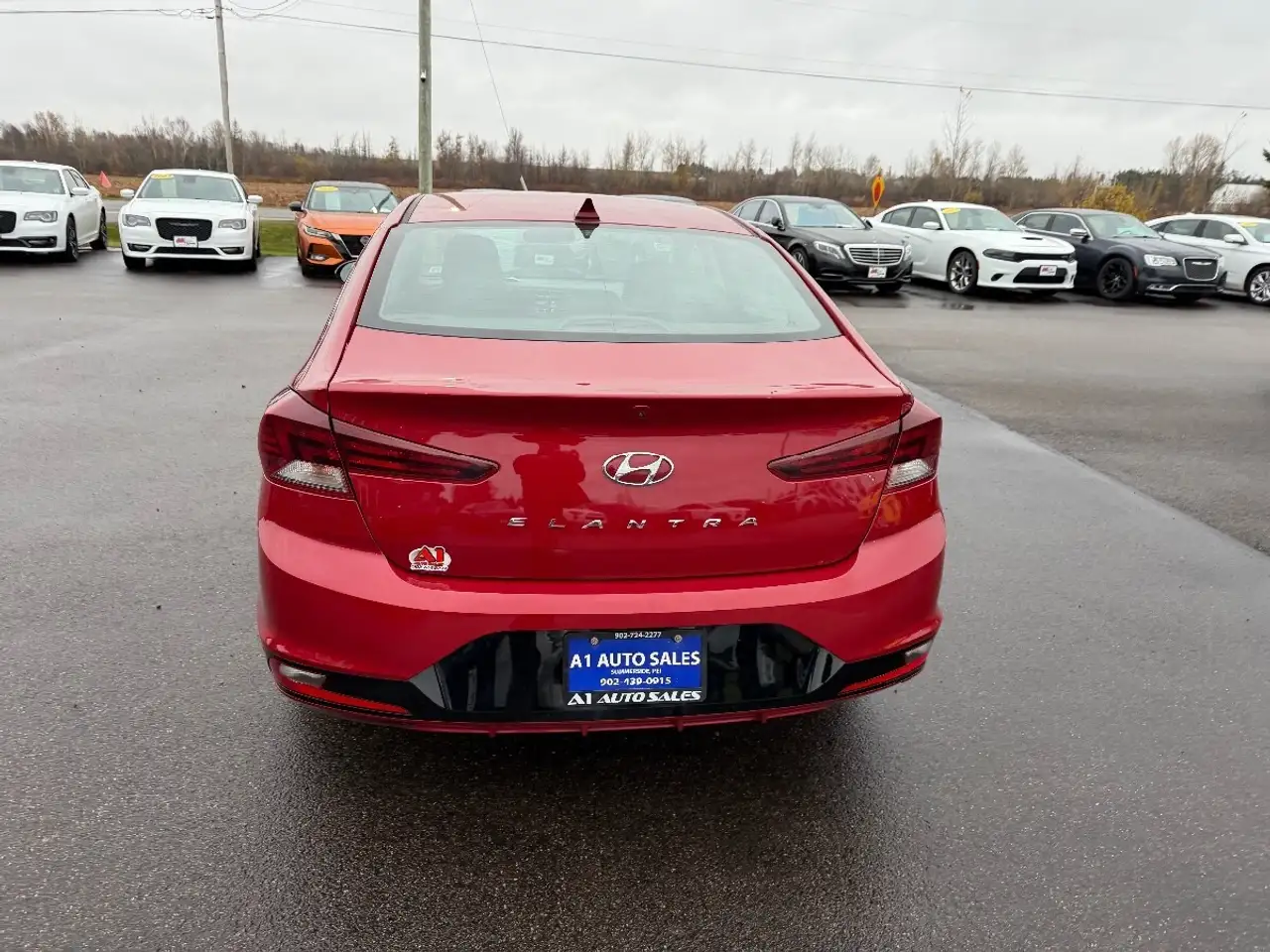 Hyundai ELANTRA снимка Hyundai ELANTRA