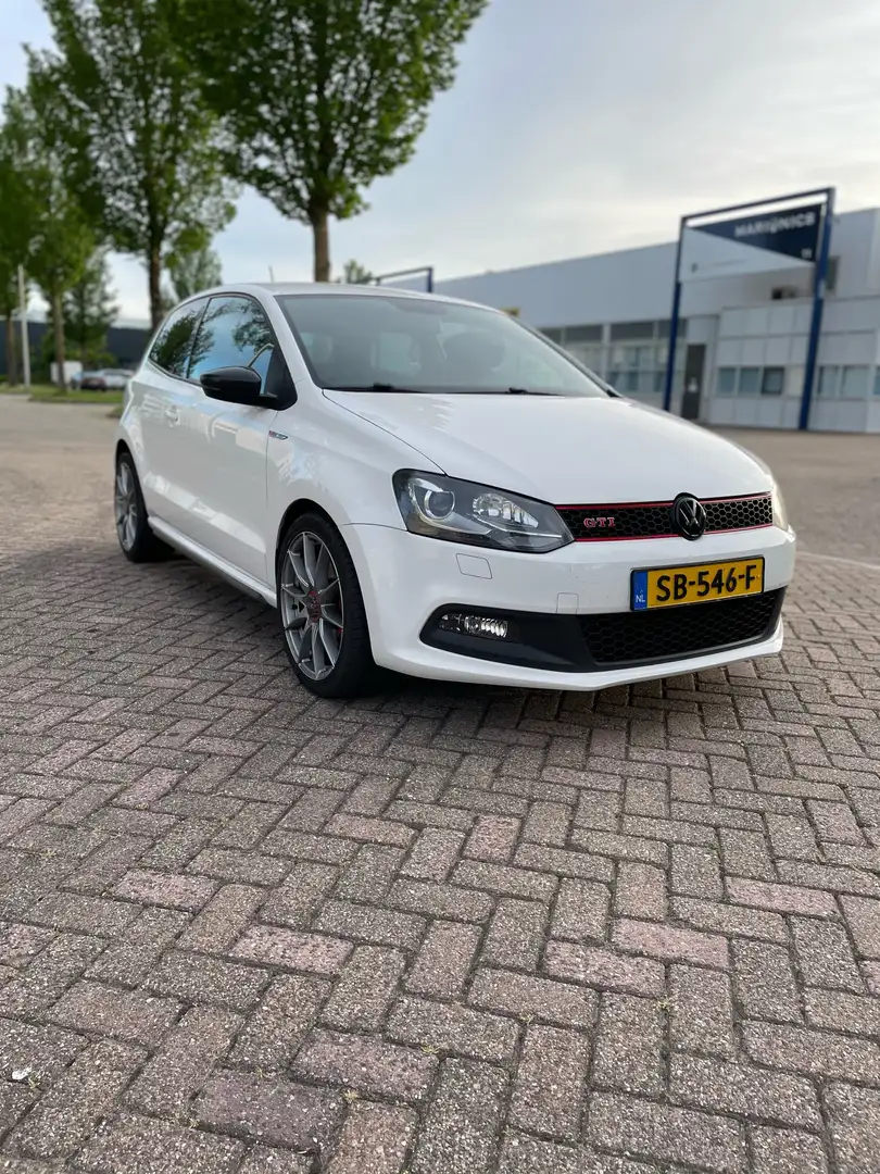 Volkswagen Polo GTI 1.4 TSI White - 1