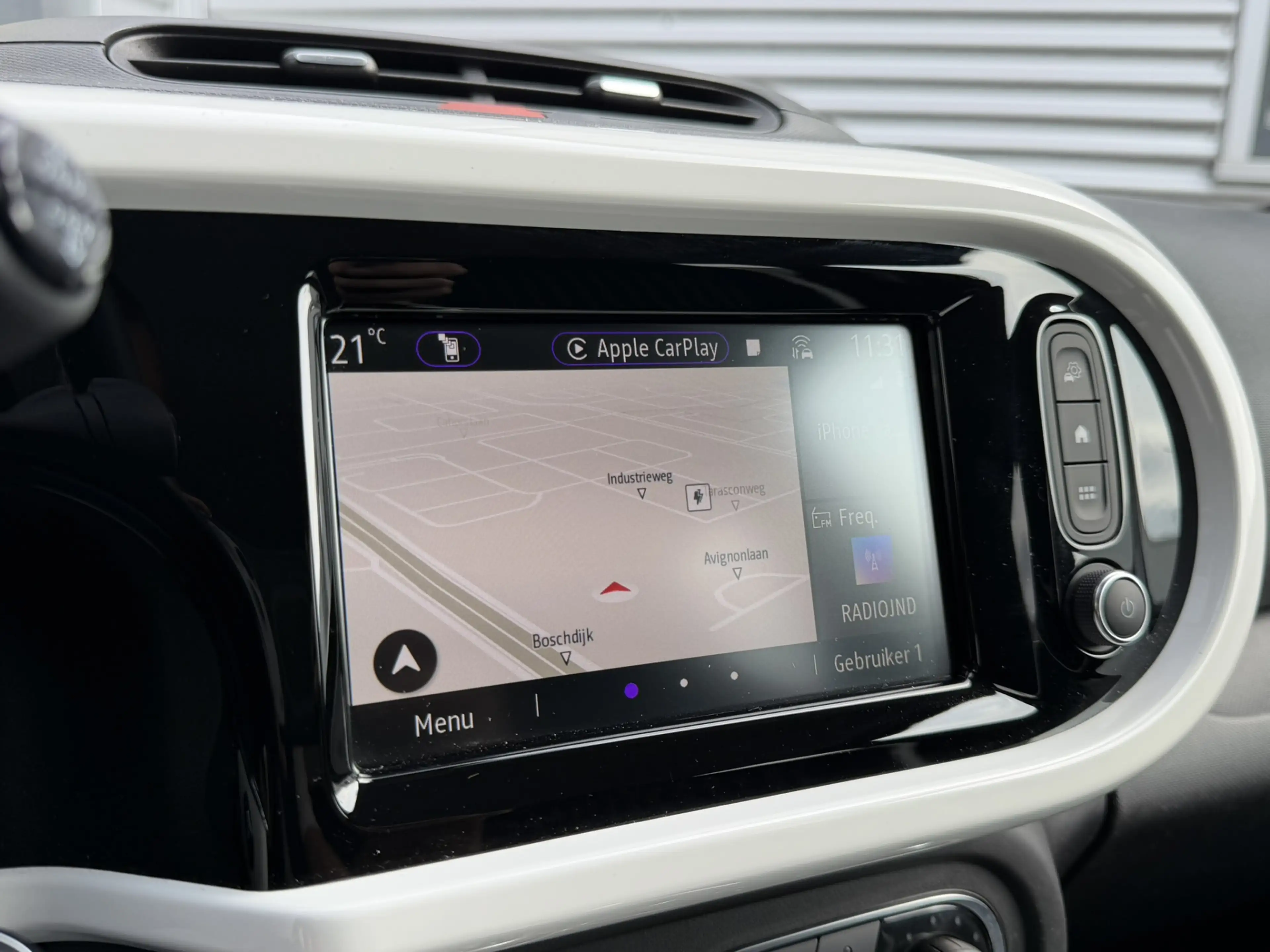 Renault Twingo Z.E. R80 E-Tech Techno 22 kWh Clima H-Leder CarPla — photo 9