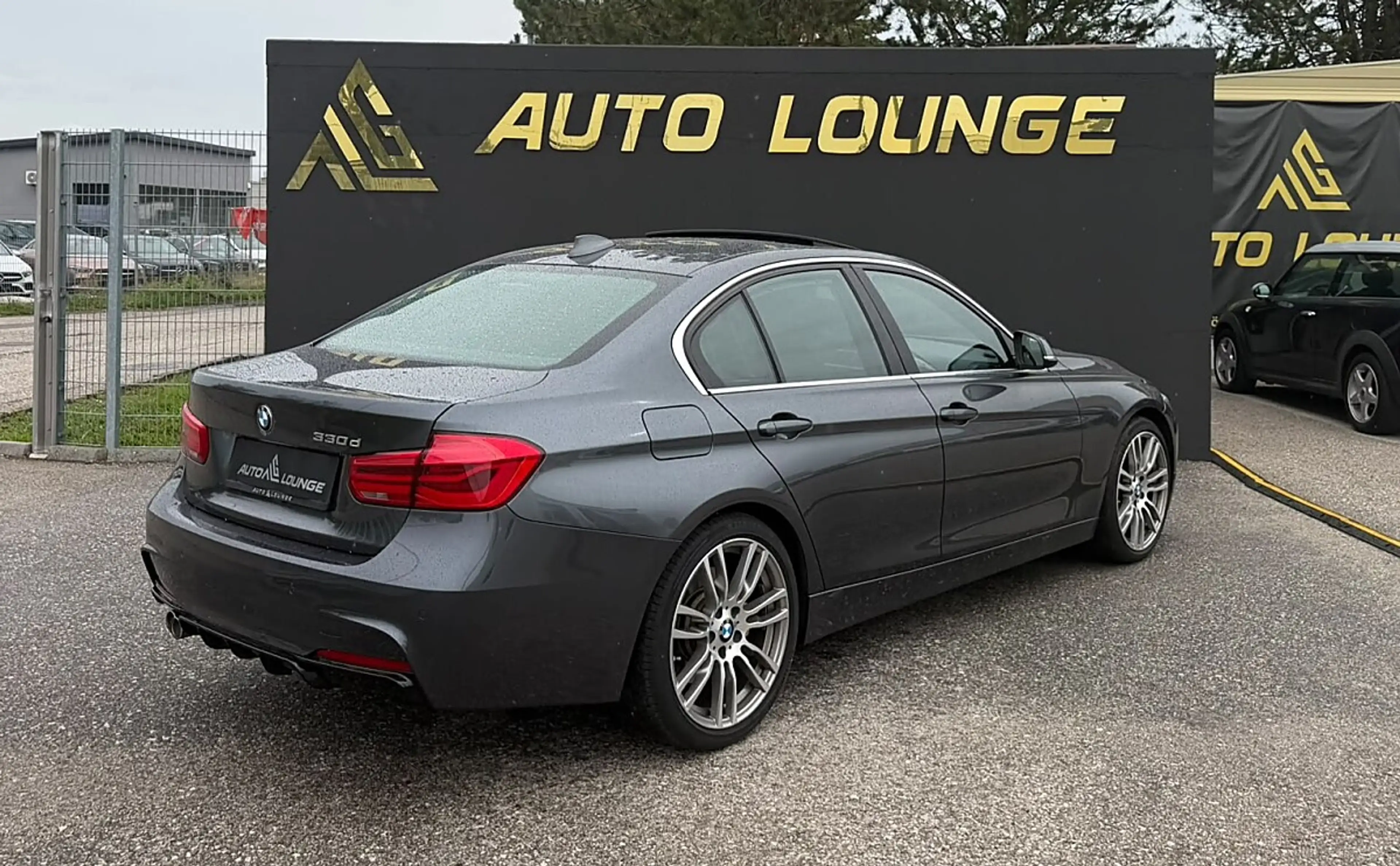 BMW 330 d — photo 7