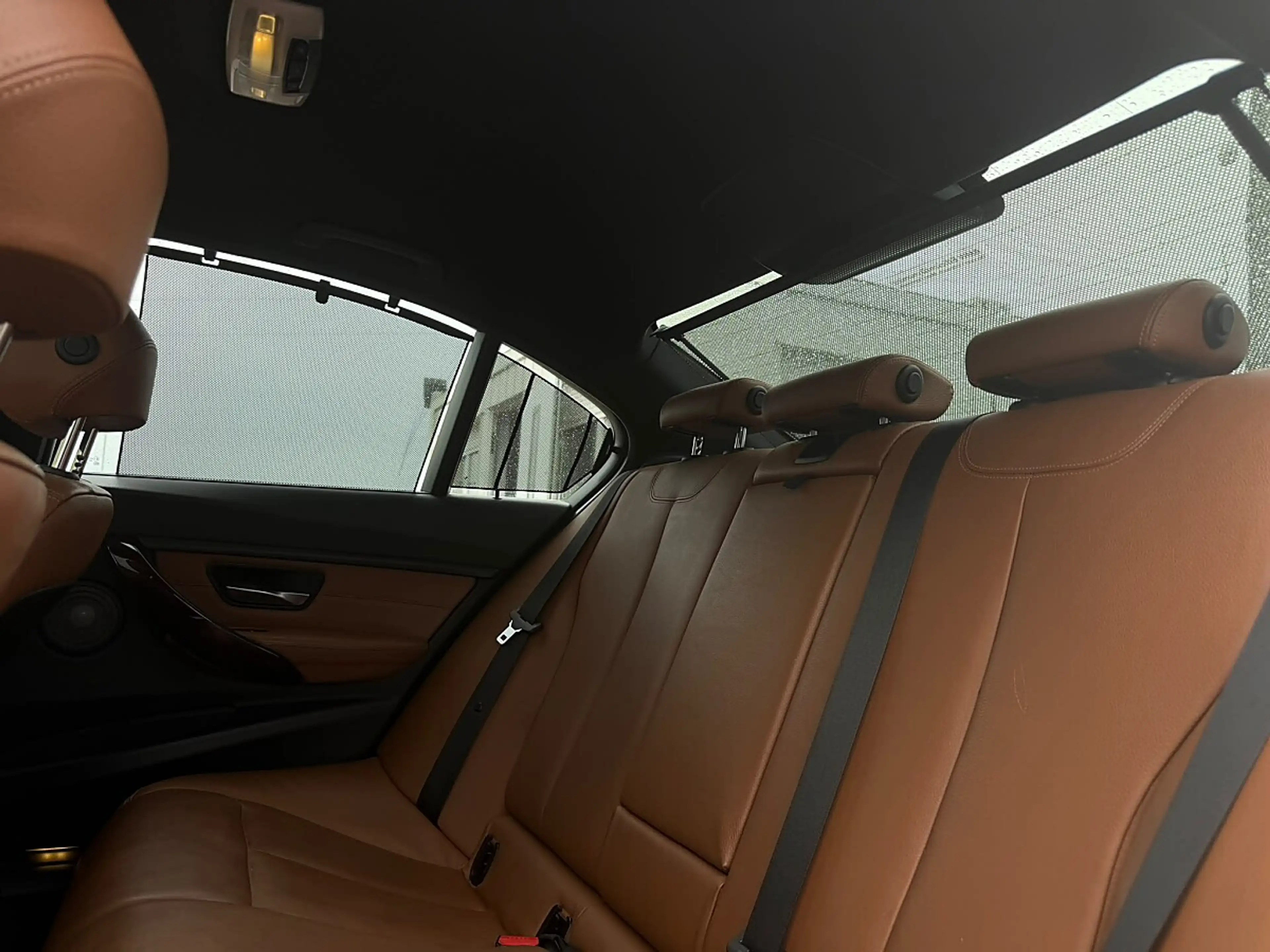 BMW 330 d — photo 14
