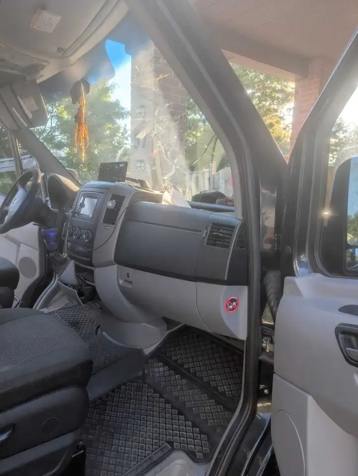 Mercedes-Benz Sprinter снимка Mercedes-Benz Sprinter