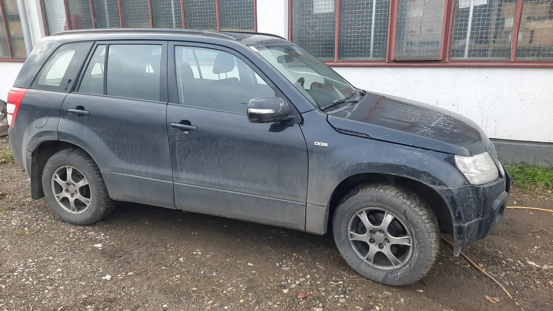 Suzuki Grand Vitara 1,9 DDiS special Cross Rot - 1