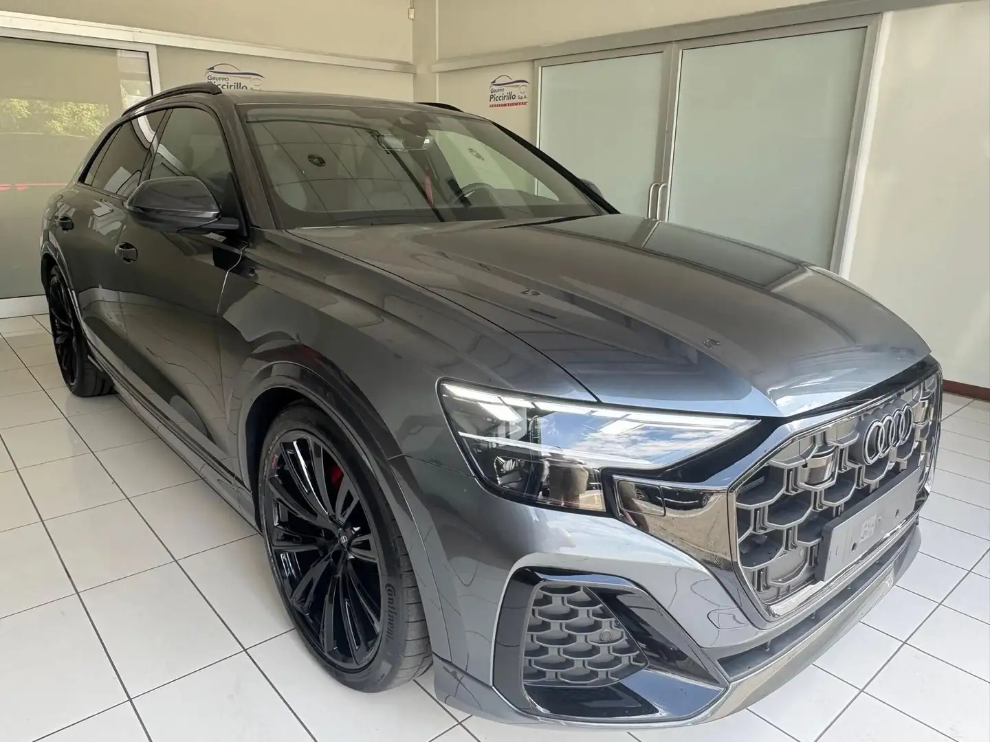 Audi Q8 Q8 50 TDI 286cv S-Line quattro S-Tronic Gris - 1