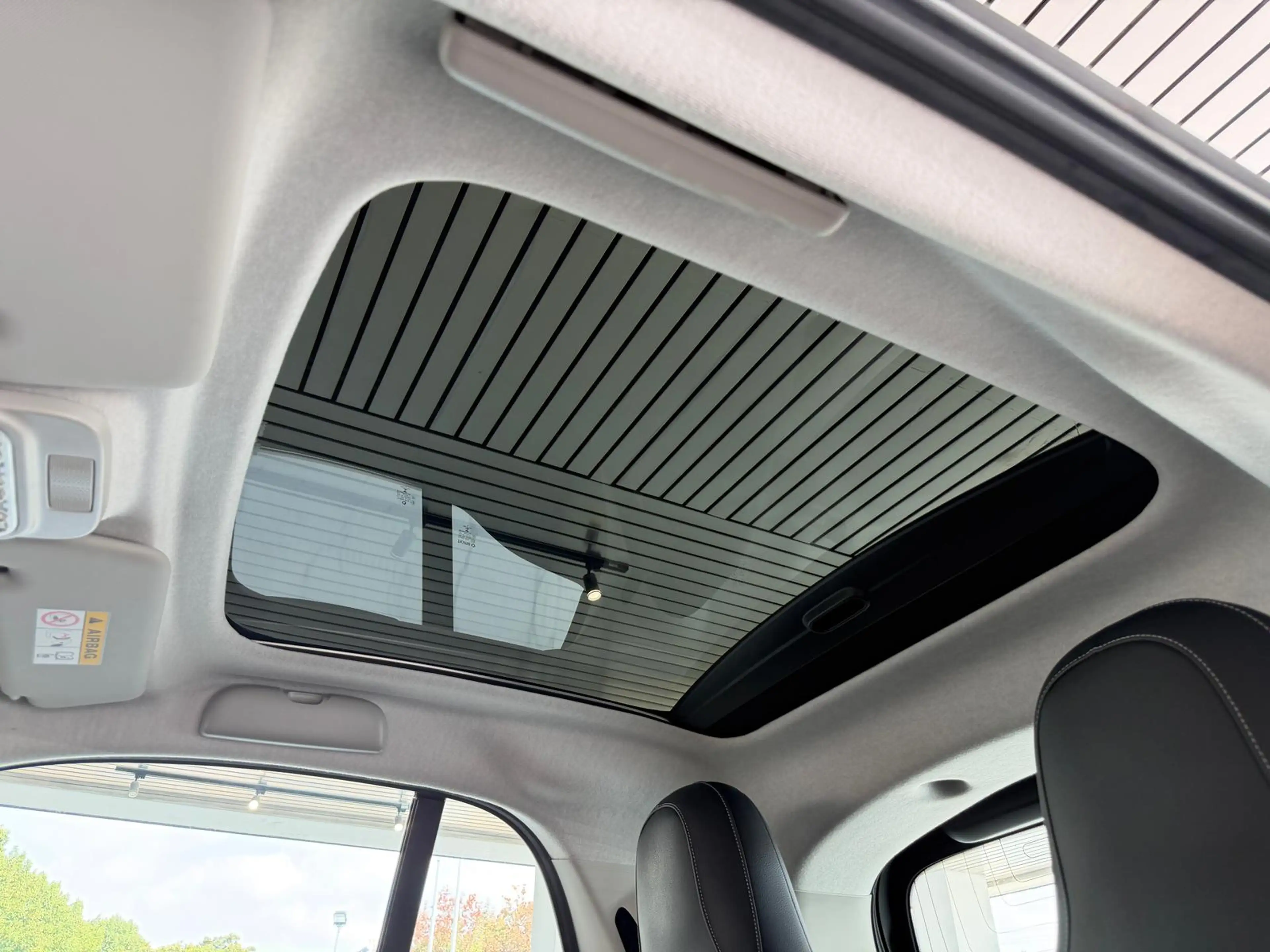 smart forTwo EQ Coupe PRIME*NAVI*PANO*KAMERA*MATTLACK — photo 12