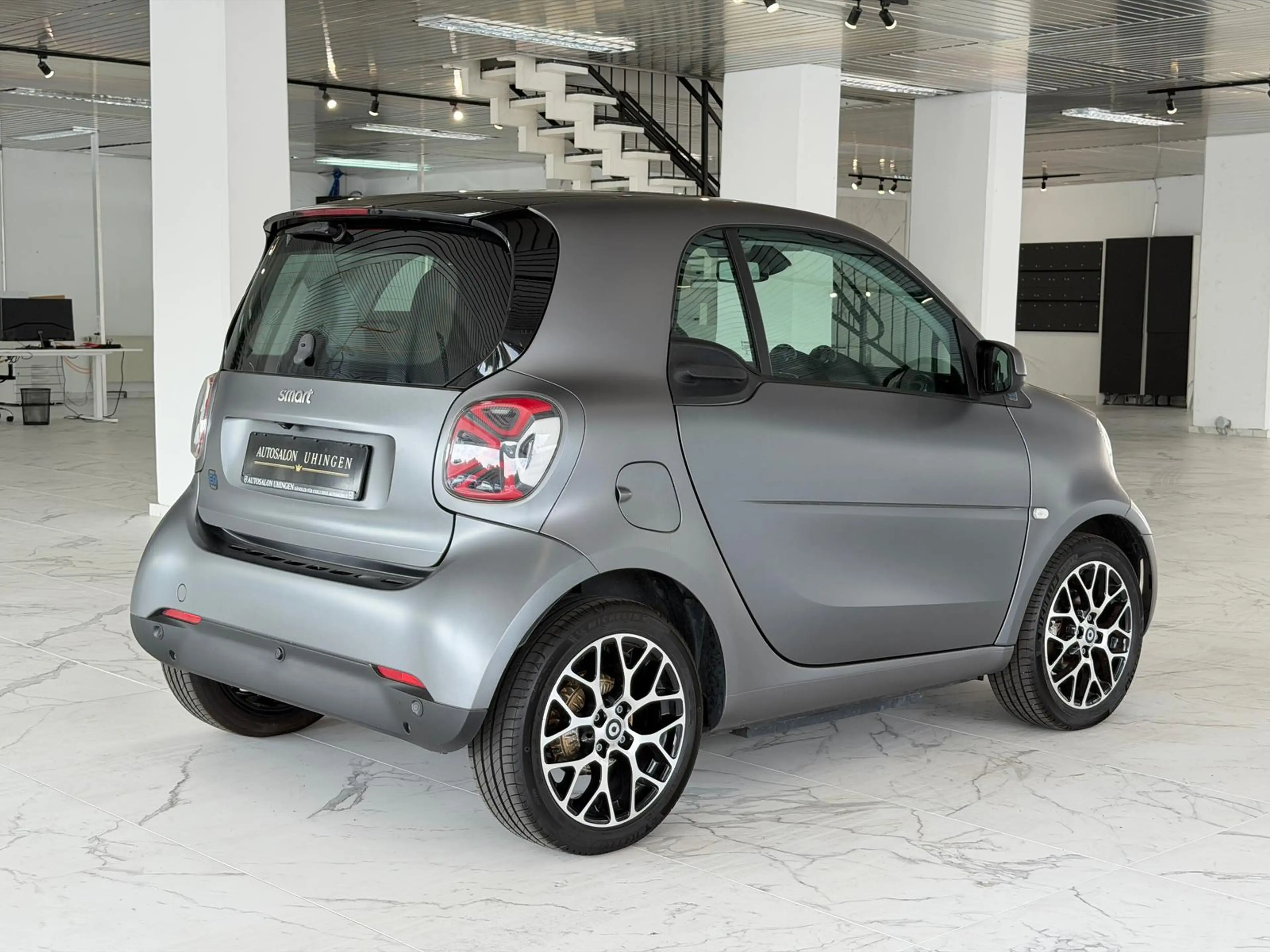 smart forTwo EQ Coupe PRIME*NAVI*PANO*KAMERA*MATTLACK — photo 6