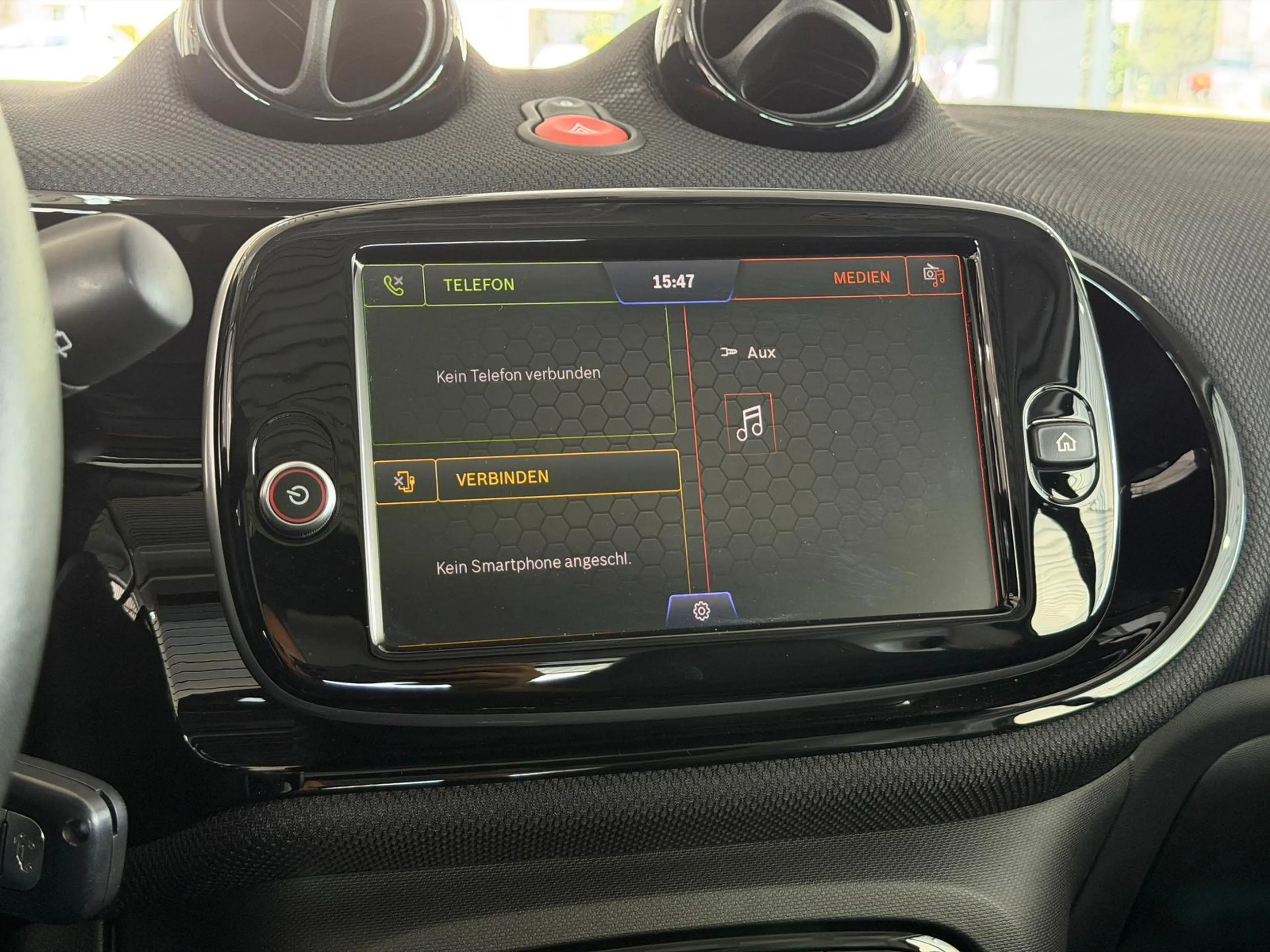 smart forTwo EQ Coupe PRIME*NAVI*PANO*KAMERA*MATTLACK — photo 14