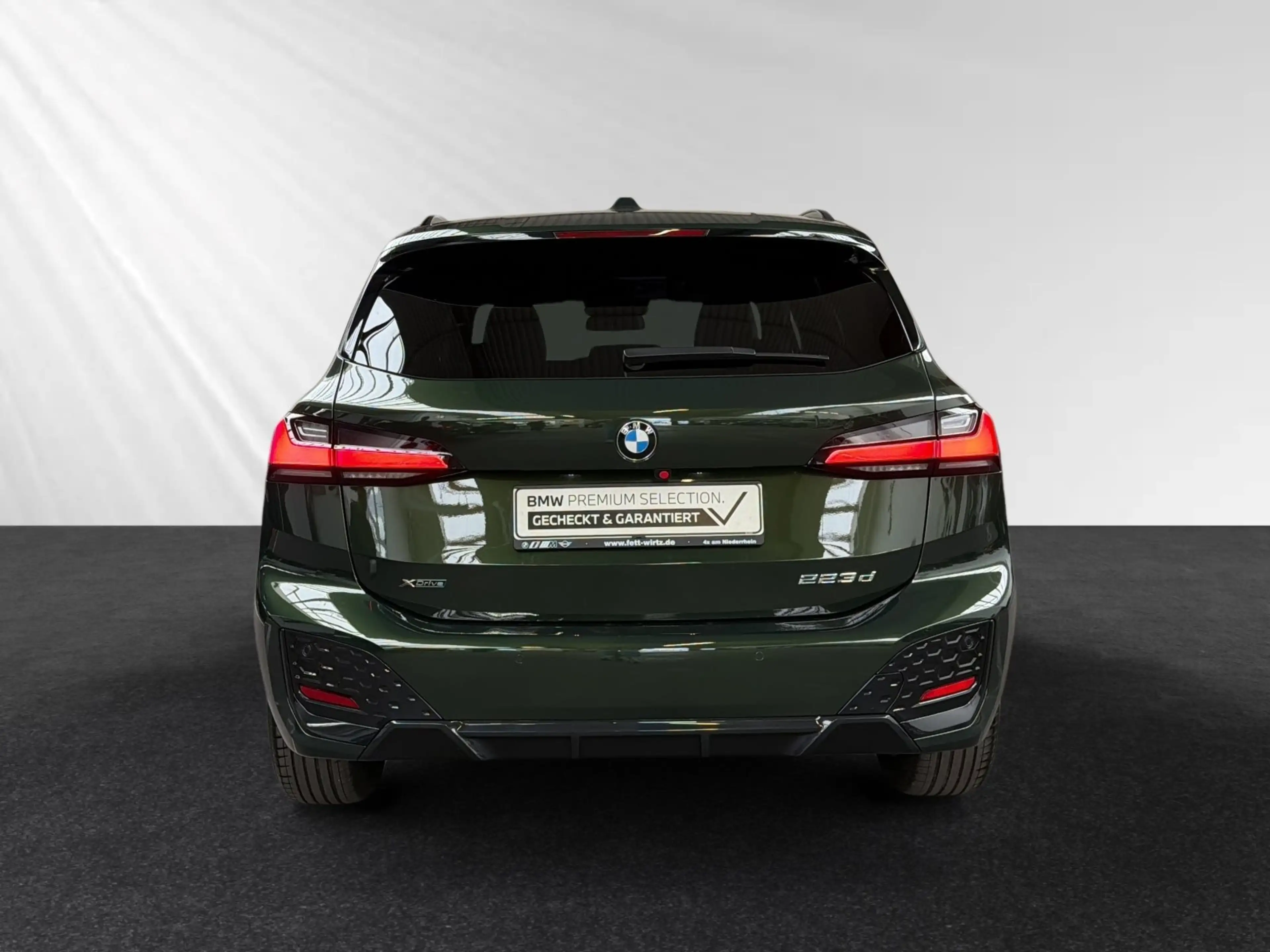 BMW 223 d xDrive Active Tourer M Sportpaket|Panorama|Harma — photo 7