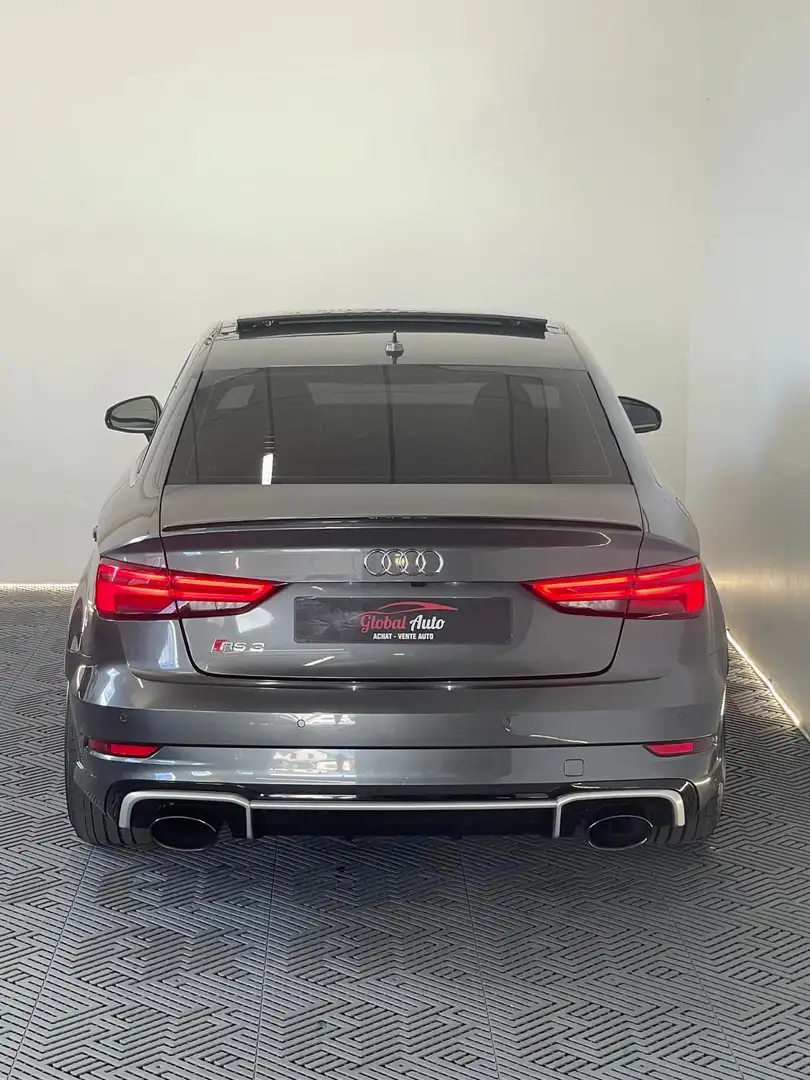 Audi RS3 Sedan 2.5 tfsi quattro s-tronic - 2