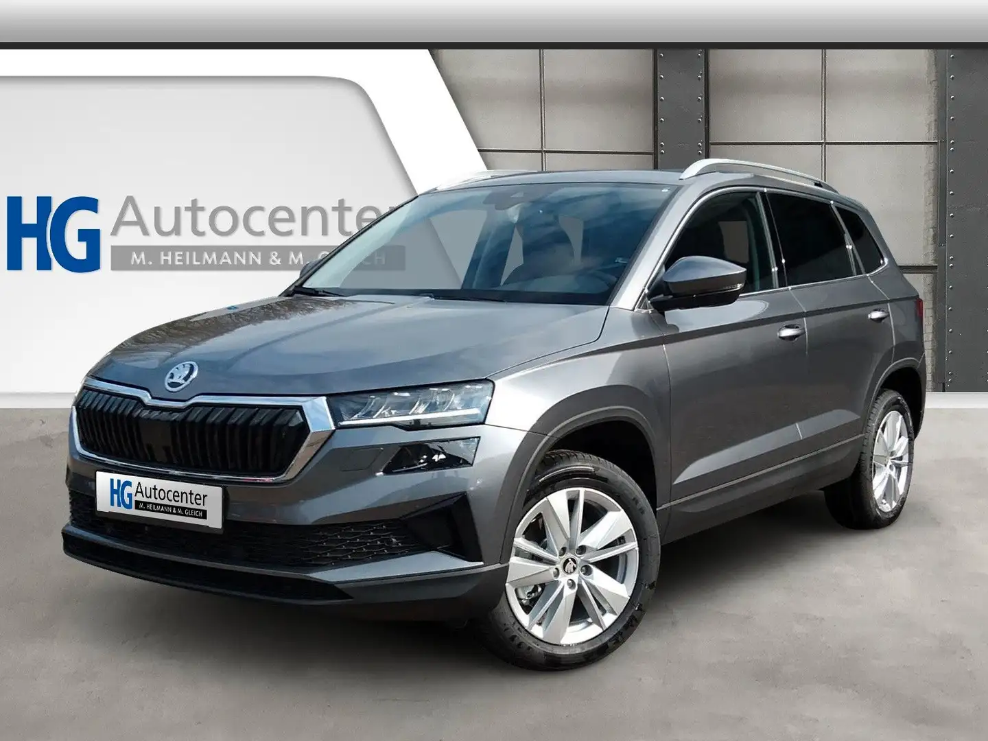 Skoda Karoq 1.5TSI 17" Kessy LED AHK Navi ACC eHeck Grau - 1