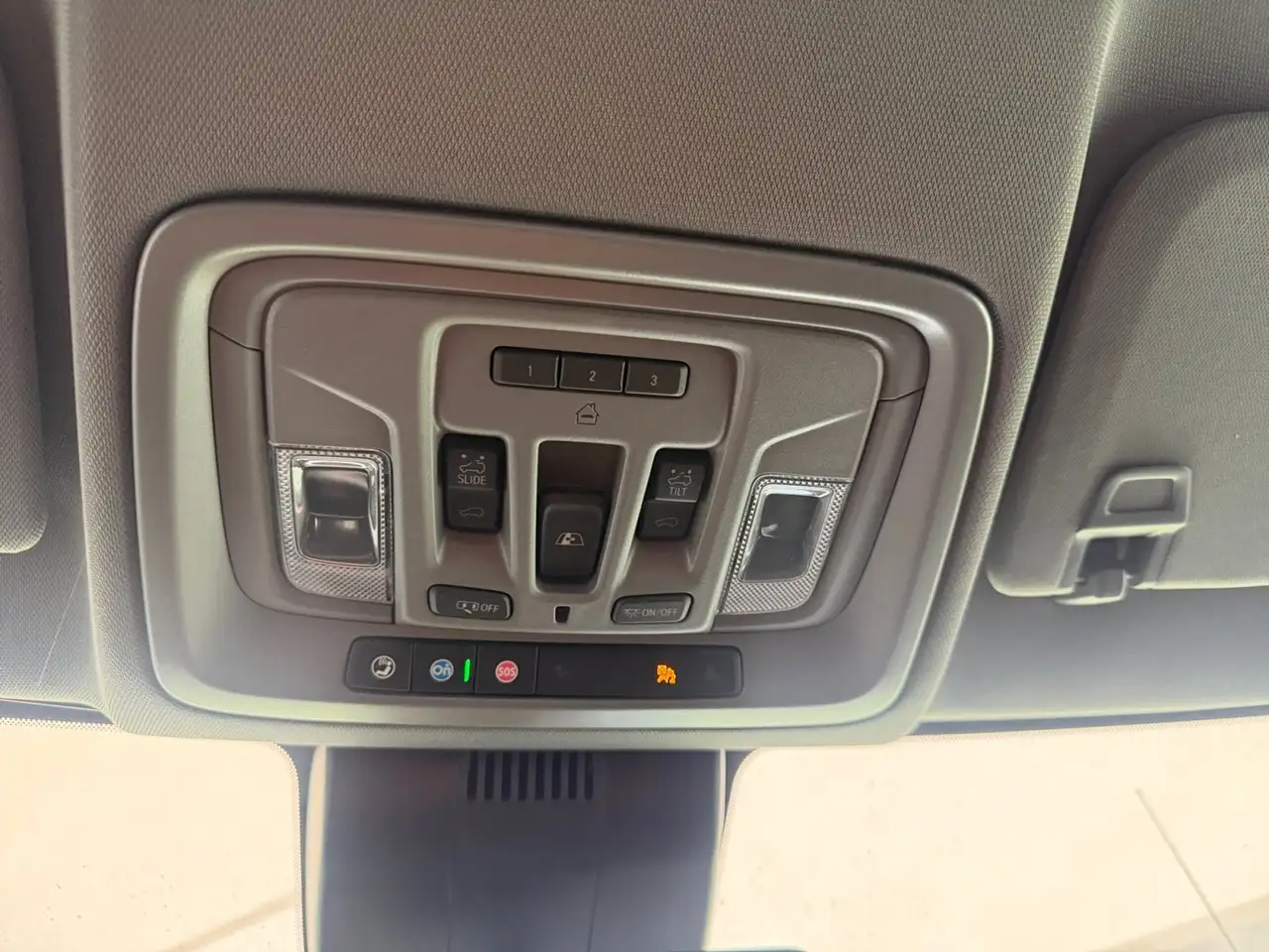 GMC Sierra 1500 photo GMC Sierra 1500