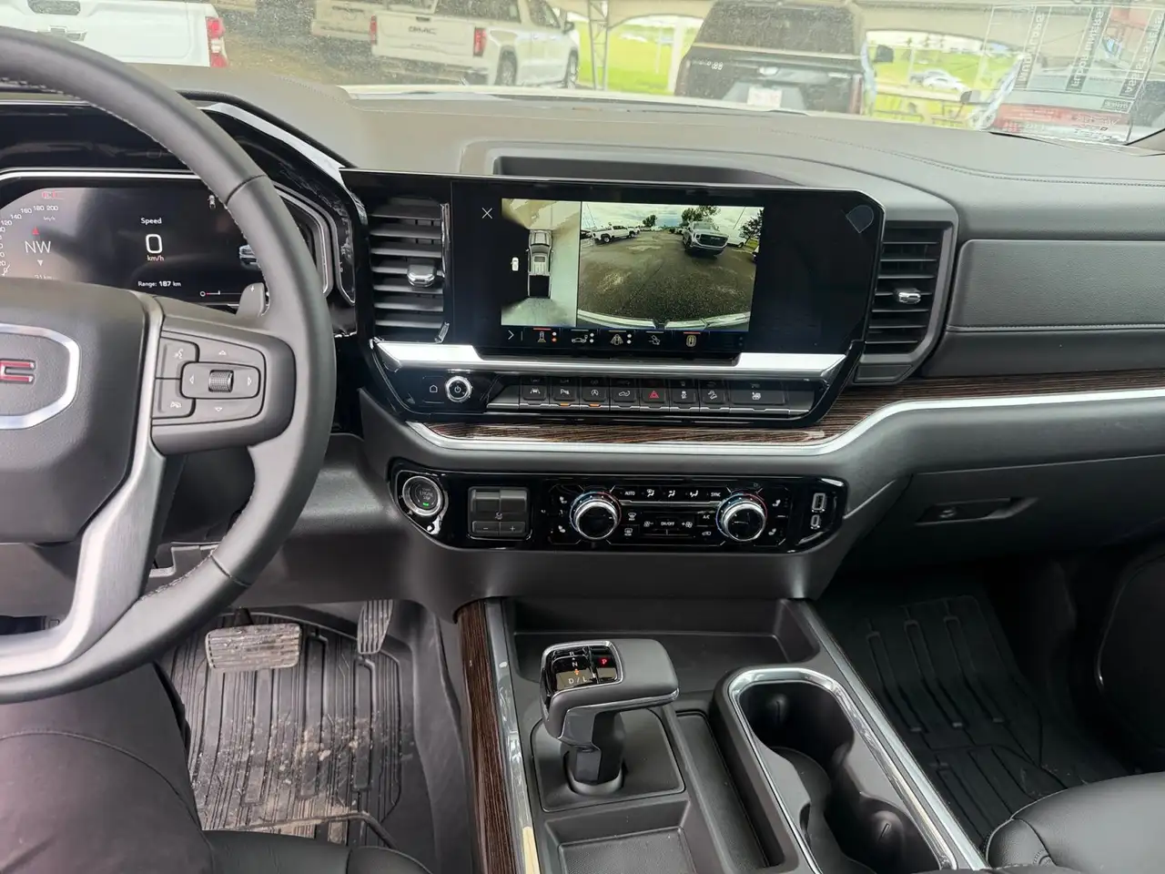 GMC Sierra 1500 photo GMC Sierra 1500