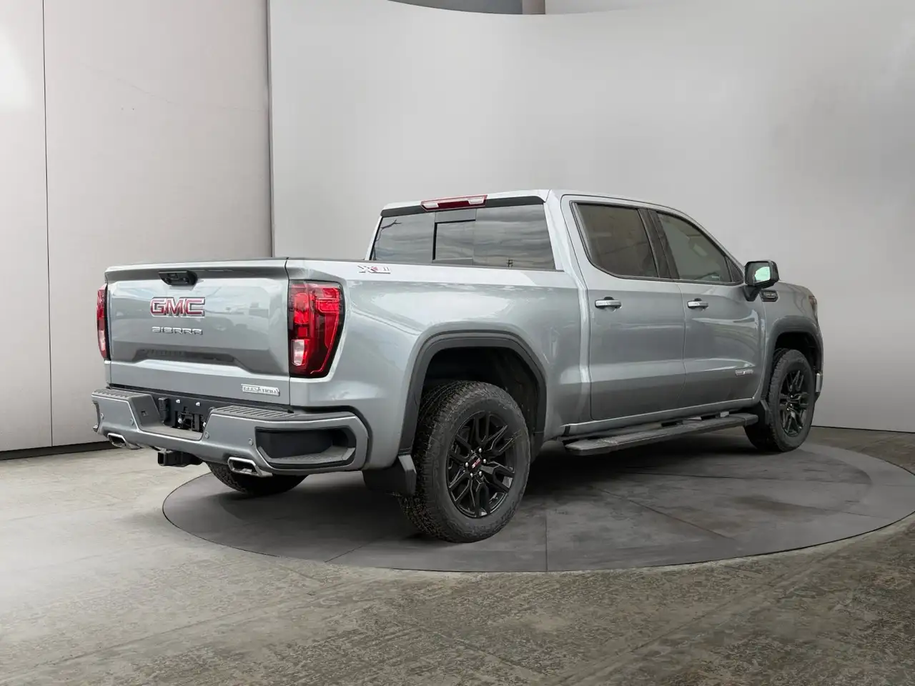 GMC Sierra 1500 photo GMC Sierra 1500