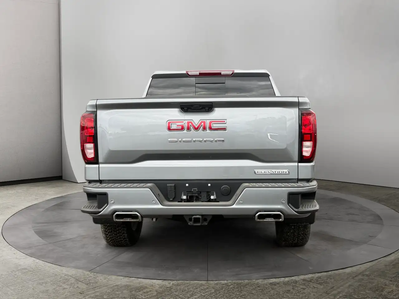 GMC Sierra 1500 photo GMC Sierra 1500