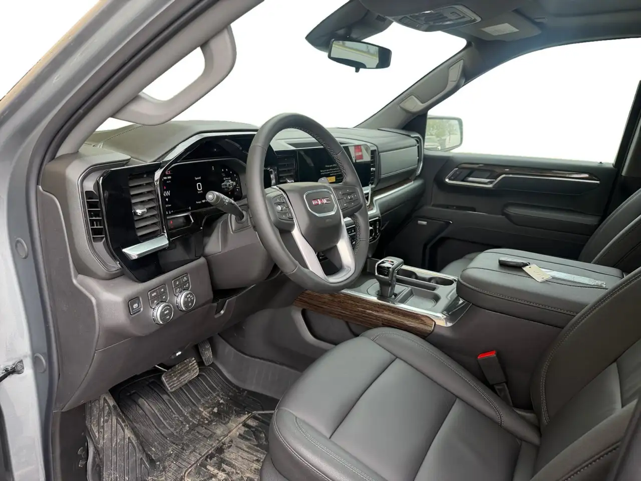 GMC Sierra 1500 photo GMC Sierra 1500