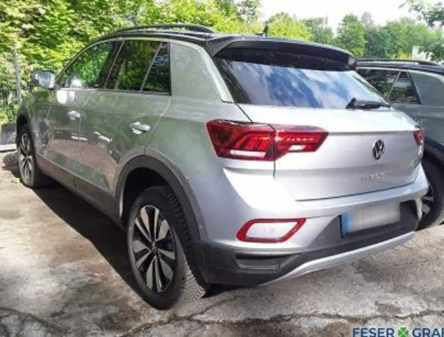 Volkswagen T-Roc Move 1.5 TSI 110 kW DSG AHK Navi Kamera Schwarz - 2
