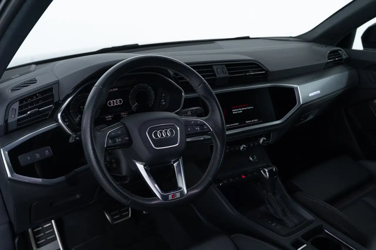 Audi Q3 45 TFSI e S line, миниатюра 10