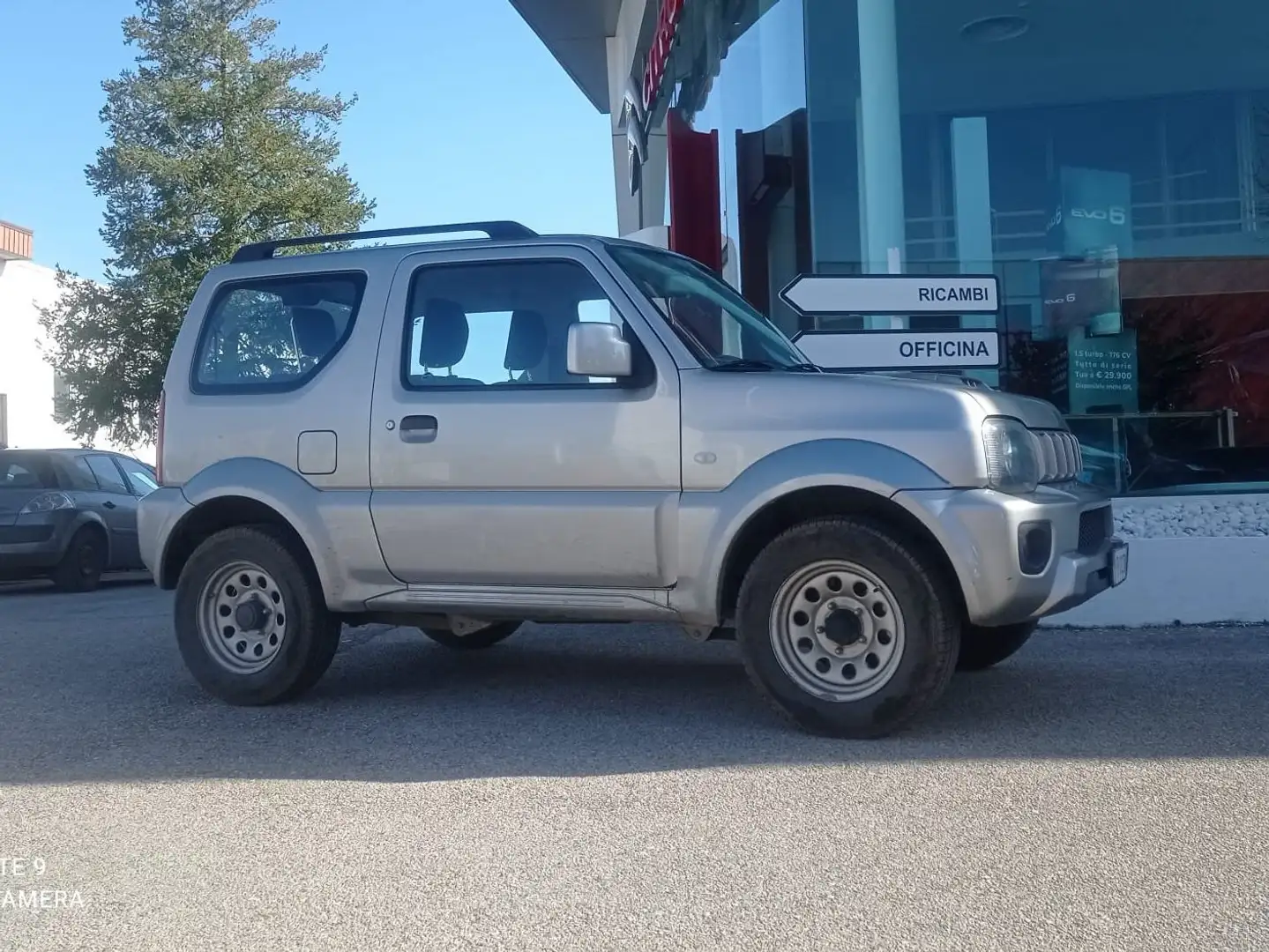 Suzuki Jimny Jimny 1.3 vvt Evolution 4wd E6 Grigio - 1