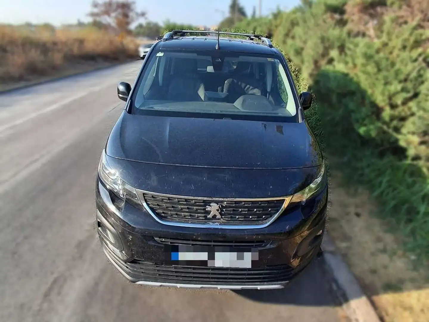Peugeot Rifter 1.5BlueHDi S&S Standard Active Pack 130 Negro - 1