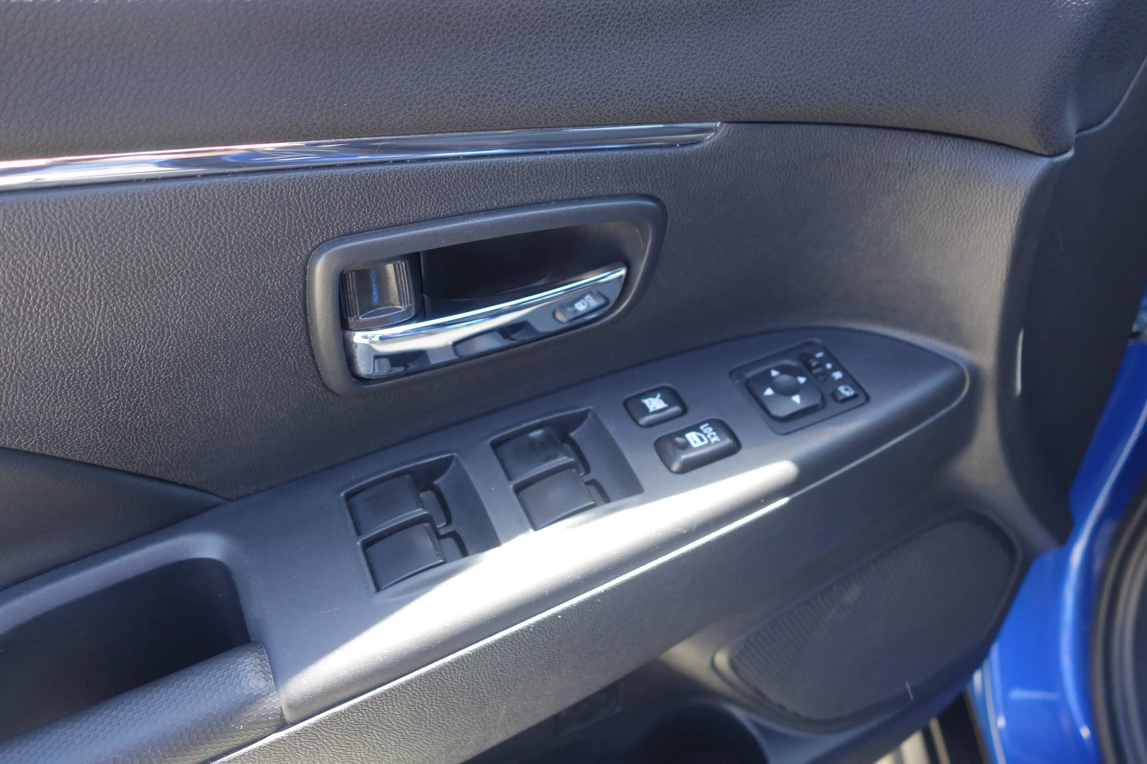Mitsubishi ASX 2,0 MIVEC Intense Black Line ***1.Besitz/8fach ALU*** — photo 10