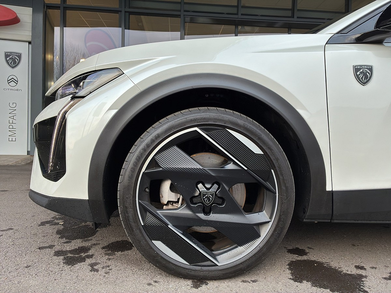 Peugeot 408 PHEV 225 e-EAT8 GT VOLLLEDER BLAU!!! GARANTIE 2... — photo 15
