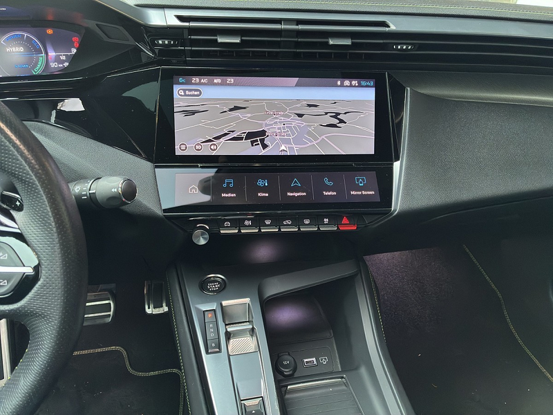 Peugeot 408 PHEV 225 e-EAT8 GT VOLLLEDER BLAU!!! GARANTIE 2... — photo 9