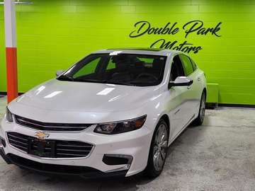 Premier SUNROOF REAR CAM BLIND SPOT LOADED