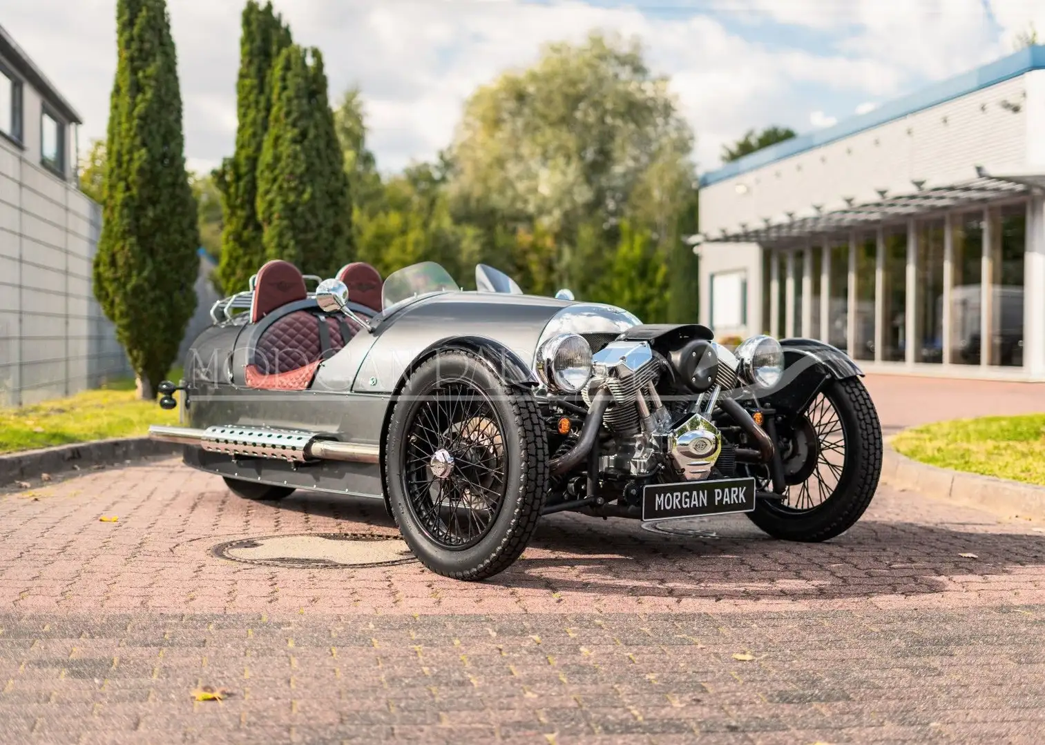 Morgan 3-Wheeler Grau - 1