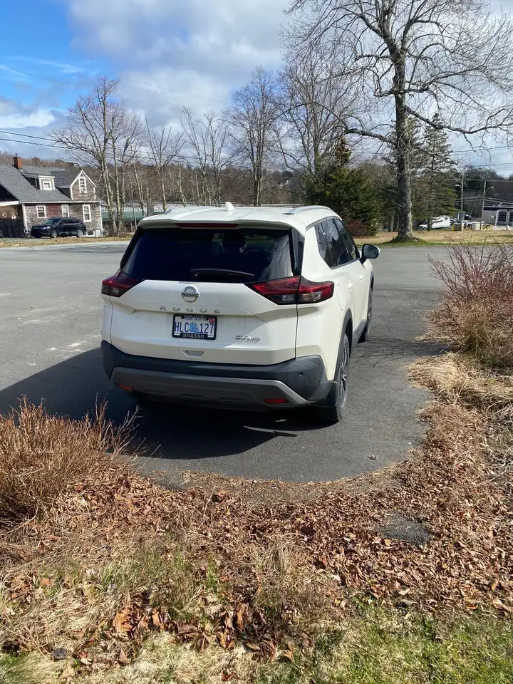 Nissan Rogue снимка Nissan Rogue