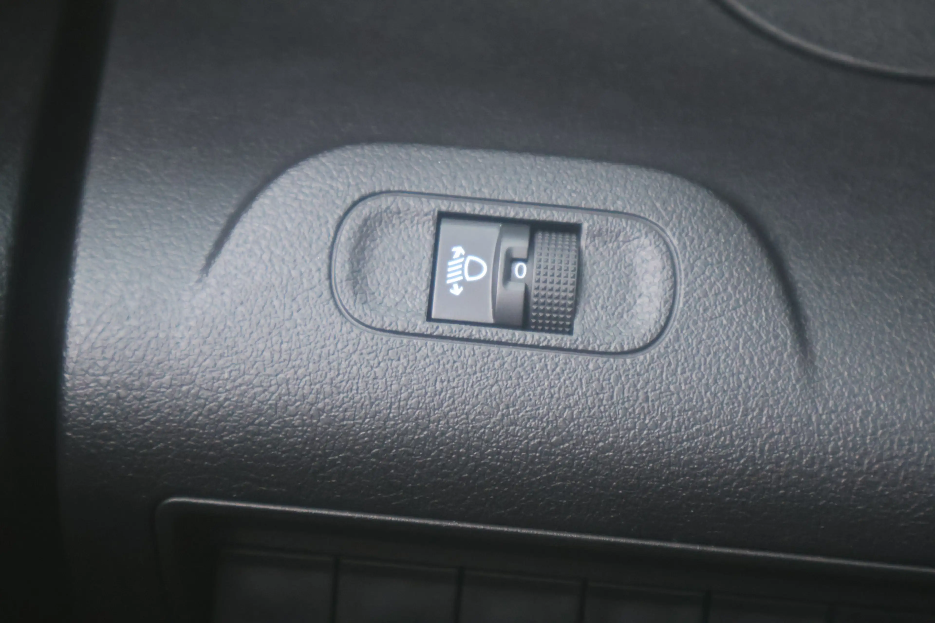 Peugeot Partner 1.5 BlueHDI Premium Long 130PK Automaat Navigatie — photo 20