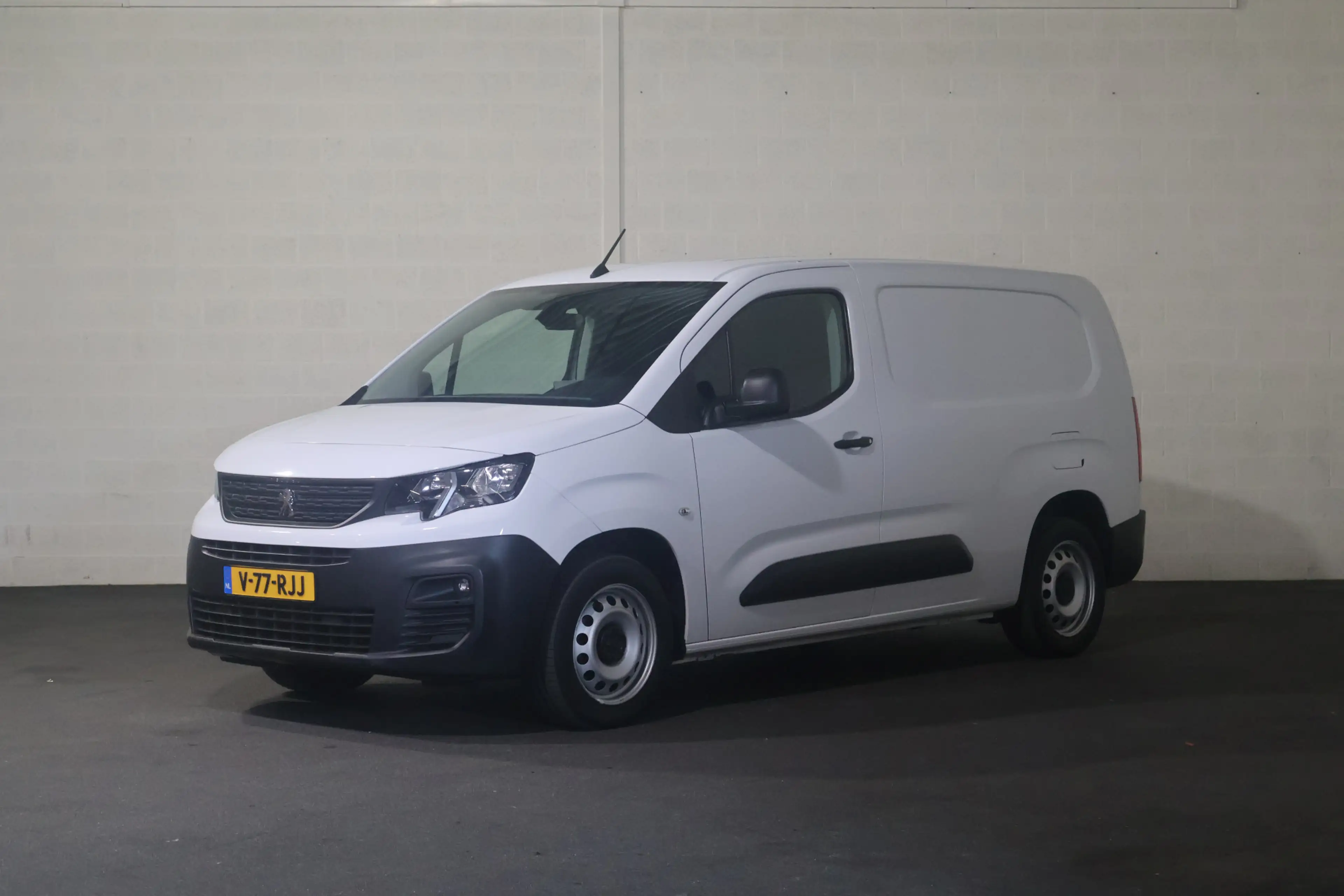 Peugeot Partner 1.5 BlueHDI Premium Long 130PK Automaat Navigatie — photo 4