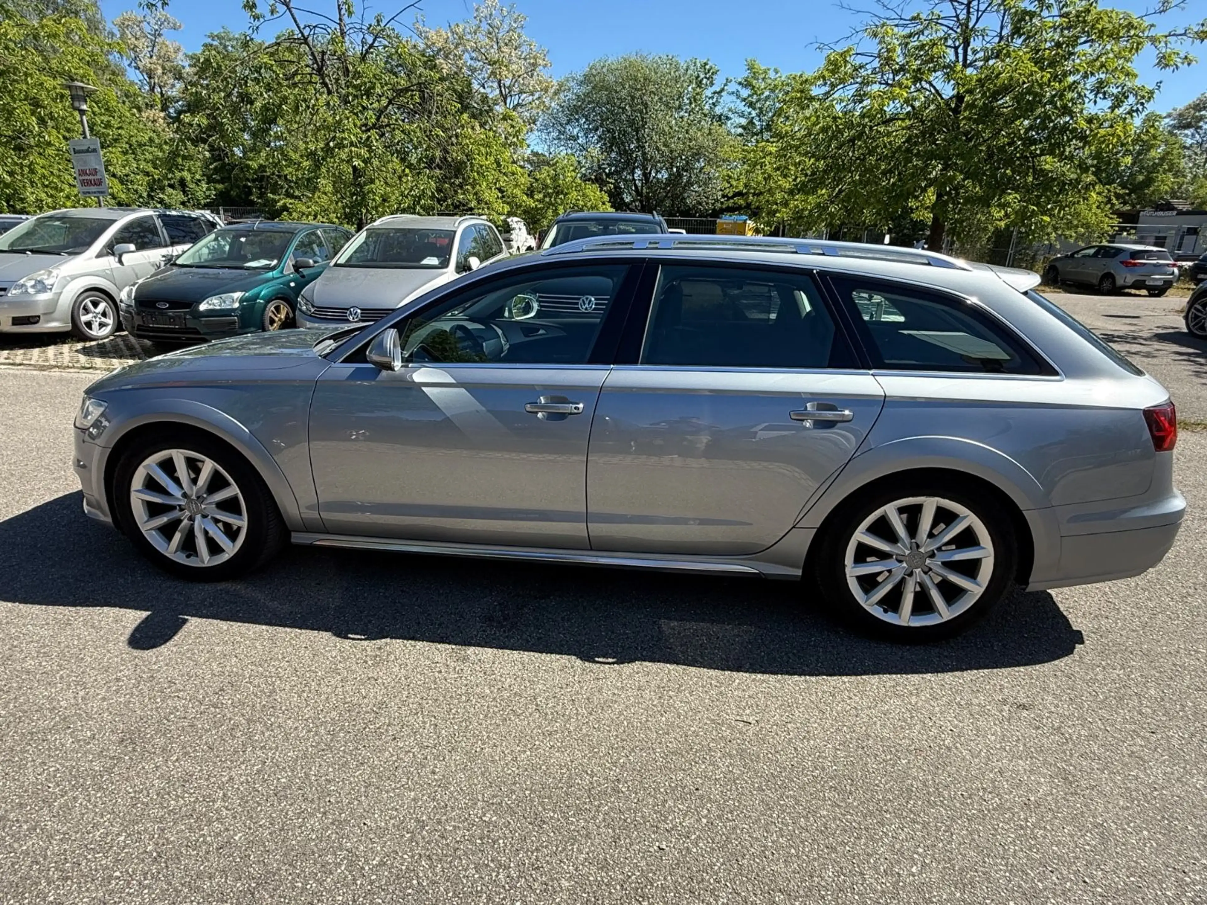 Audi A6 allroad 3.0 TDI, 272 PS QuattroTüv 09/2027 — photo 9