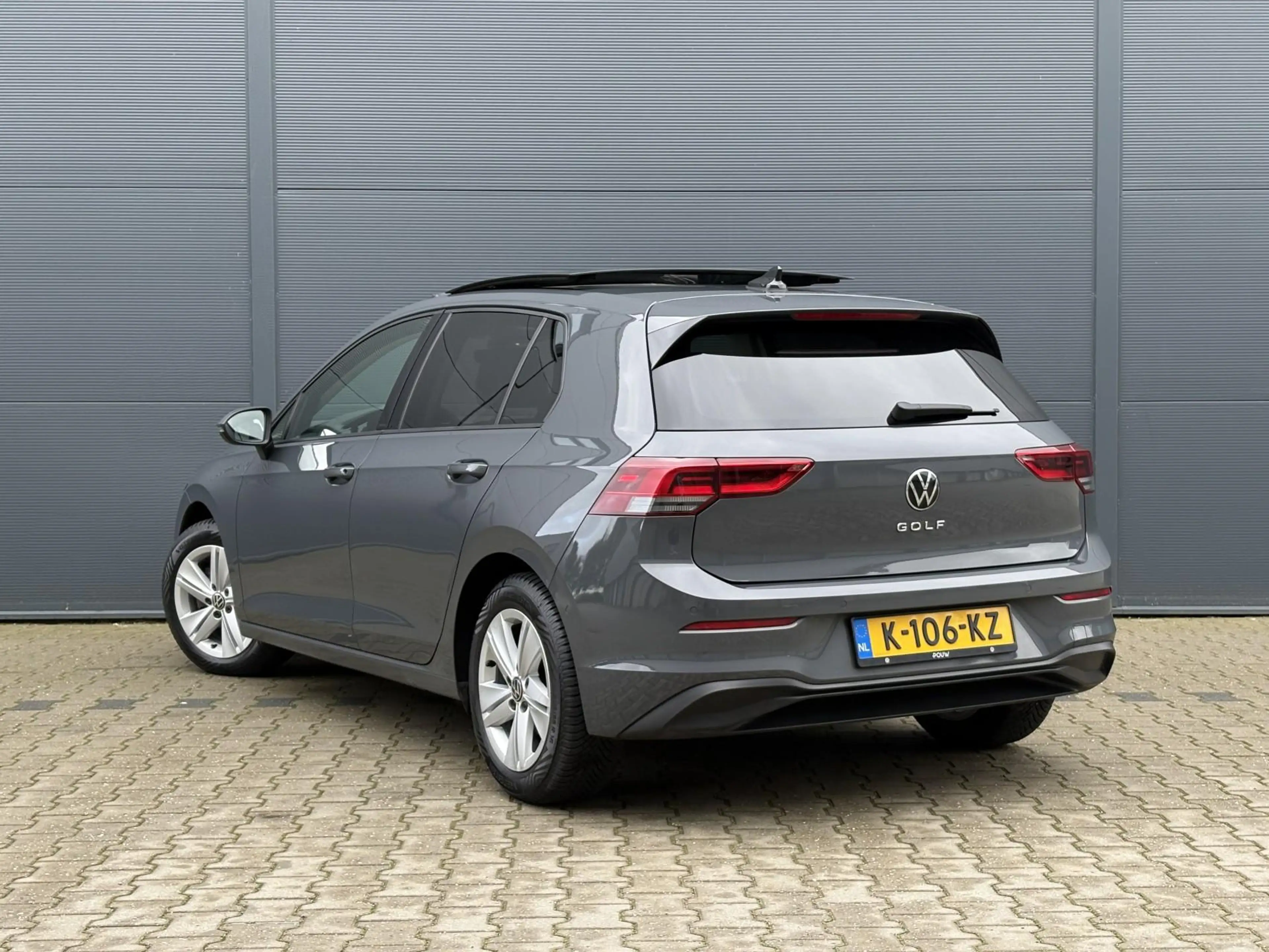 Volkswagen Golf 1.0 TSI 110pk Life | Panoramadak | Trekhaak | Came — photo 14