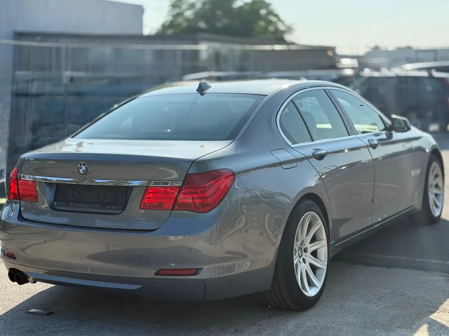 BMW 730 730d Österreich-Paket Aut. - 2