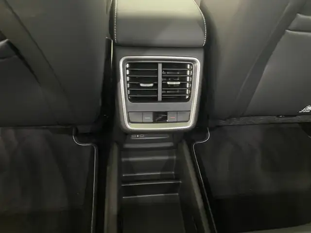 Skoda Enyaq view 28