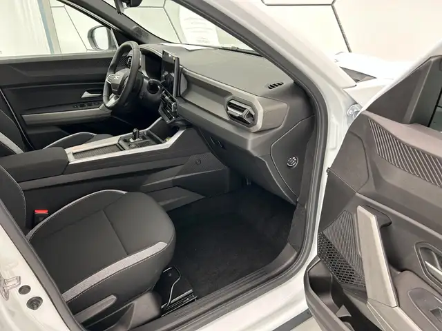 Dacia Bigster view 15