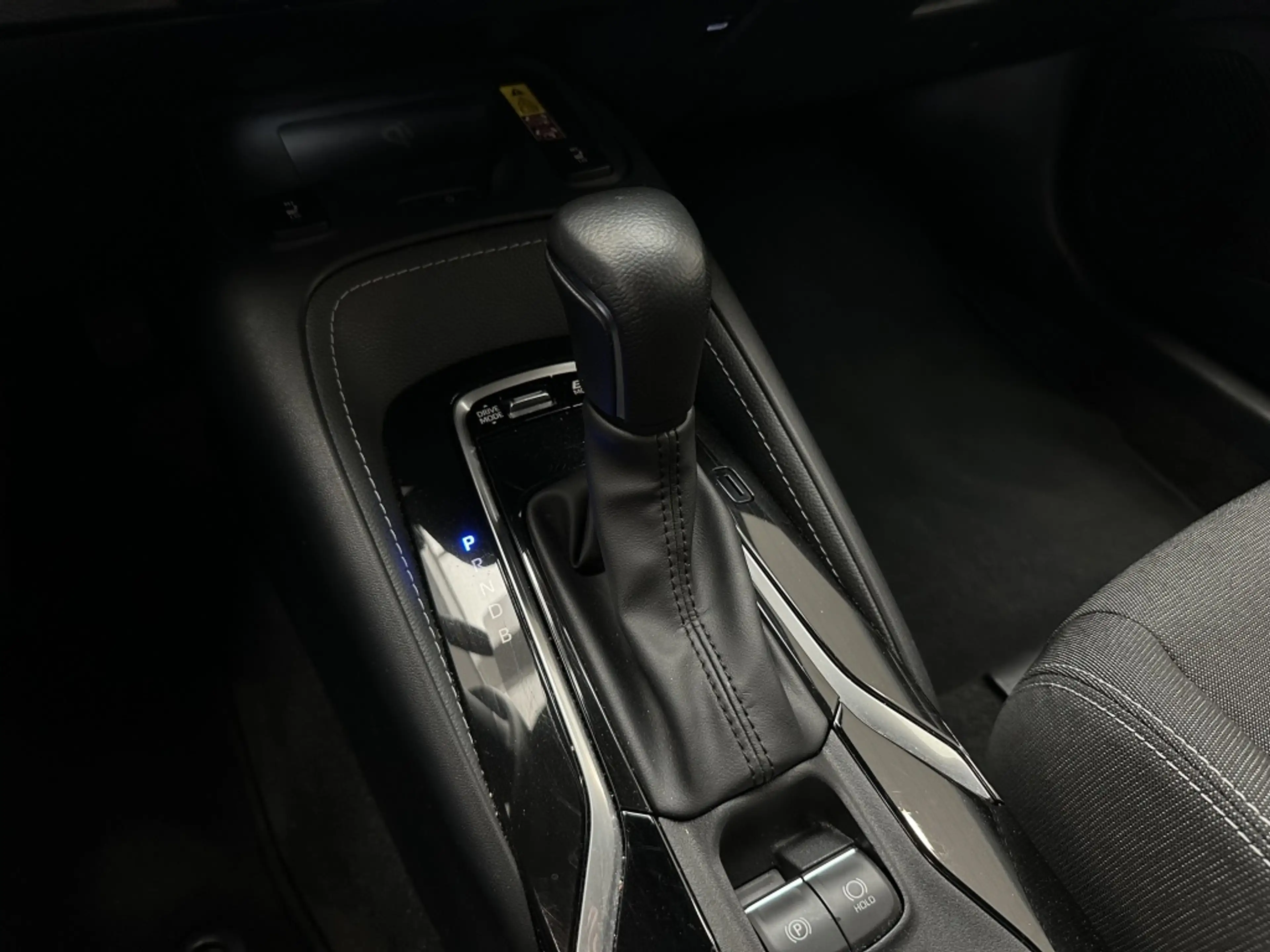 Suzuki Swace 1.8 Hybrid Style [ ALL SEASON I CLIMA I STOEL/ STU — photo 17