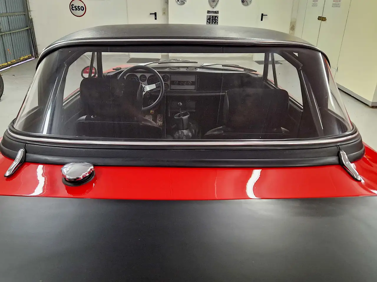 Fiat 124 Spider 124 Abarth Rally Replika, foto 11