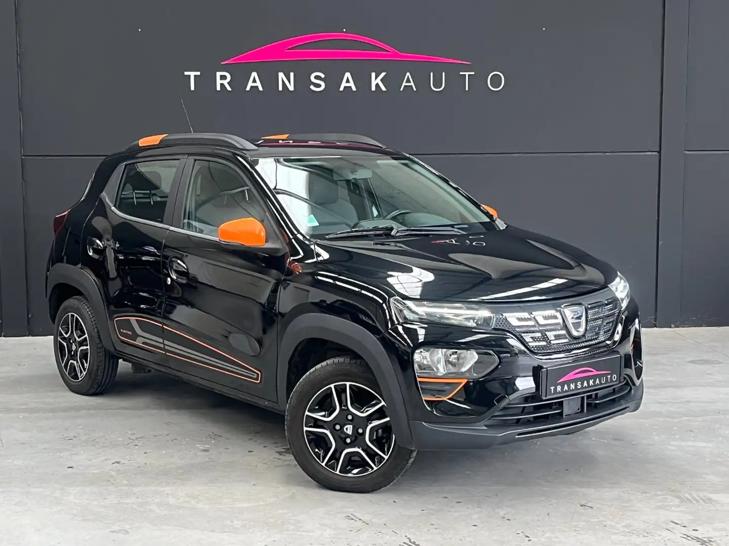 Dacia Spring Confort Plus Schwarz - 1